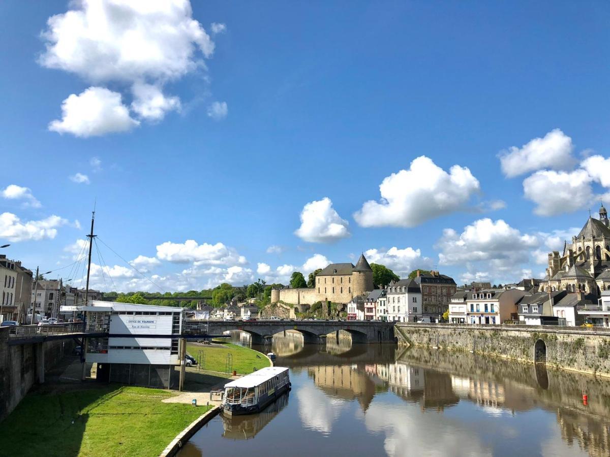 L'Hotel De Herce Chambre D'Hote Mayenne Bagian luar foto
