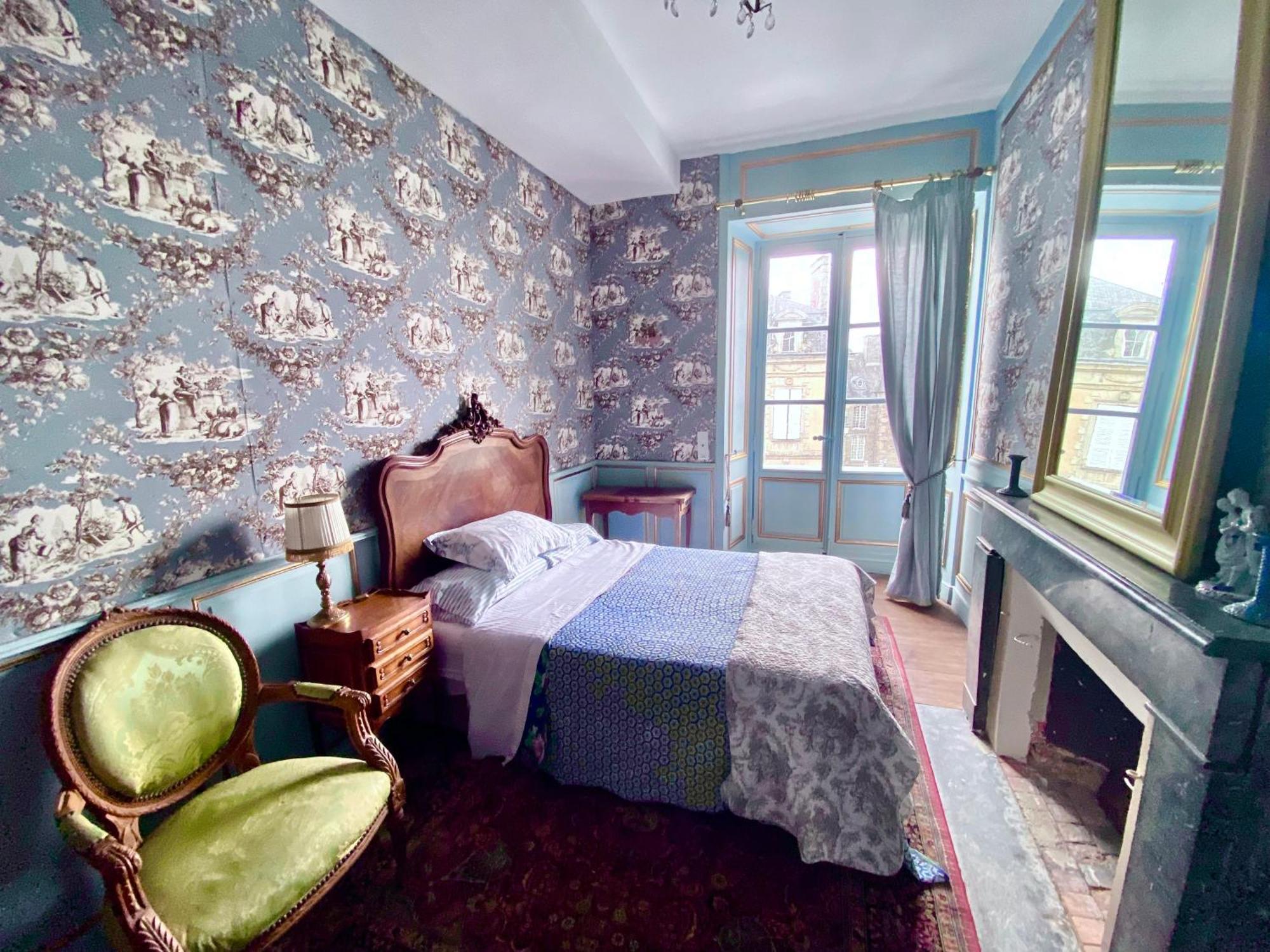 L'Hotel De Herce Chambre D'Hote Mayenne Bagian luar foto